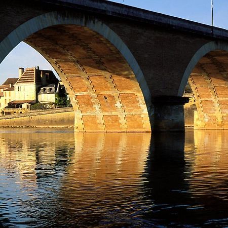 Studio Avec Terrasse Et Jardinet En Centre Ville Bergerac Esterno foto
